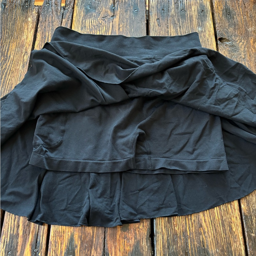 NWOT Black Mini Skort - Picture 4 of 4